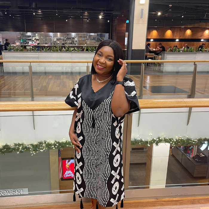 Free size ready to wear gown
